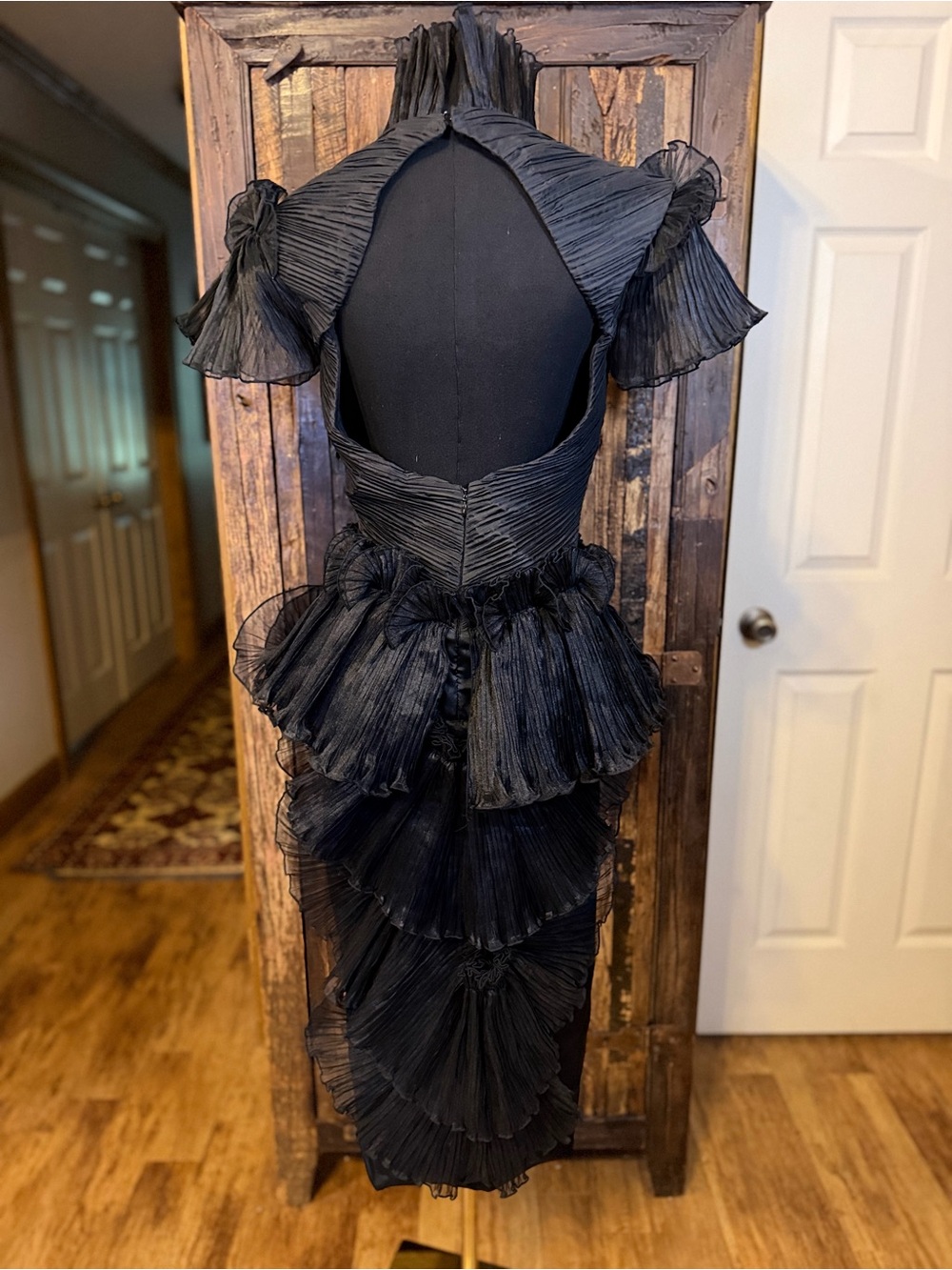 Rare Vtg 80s Caché Conelli New York dress 8 Black Ruffle Rhinestone - Picture 4 of 16